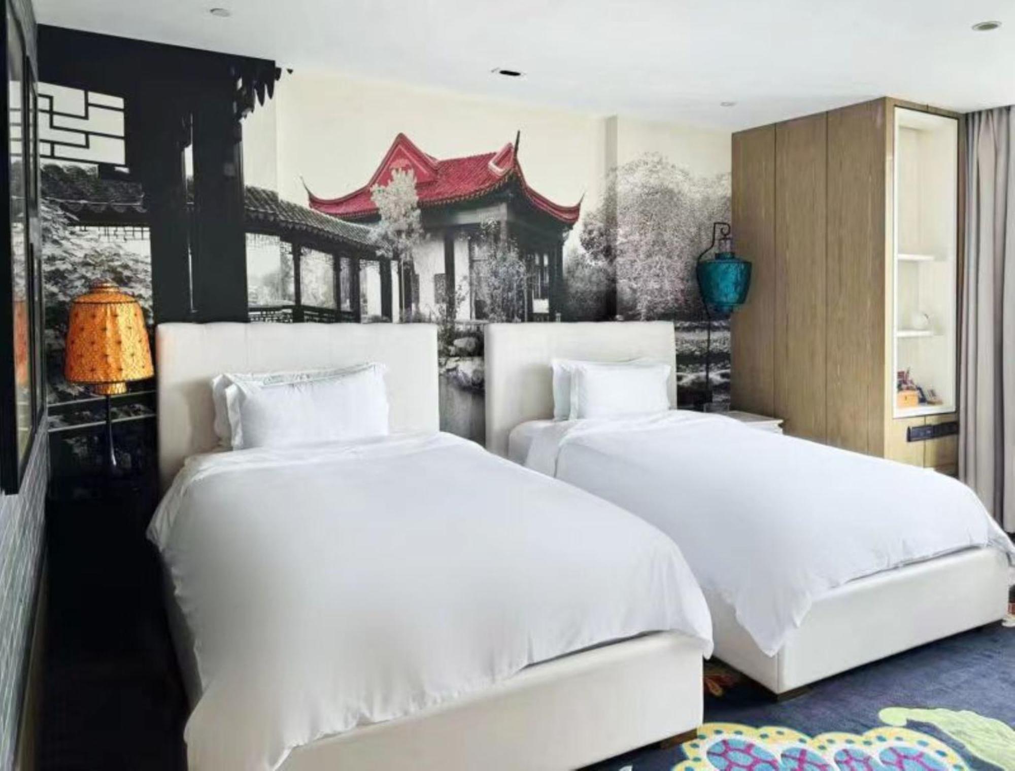 Hotel Indigo Shanghai On The Bund By Ihg Екстериор снимка